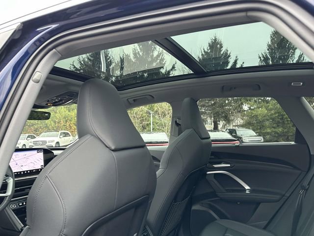 Certified 2025 Audi Q5 Premium Plus w/ Premium Plus image 18