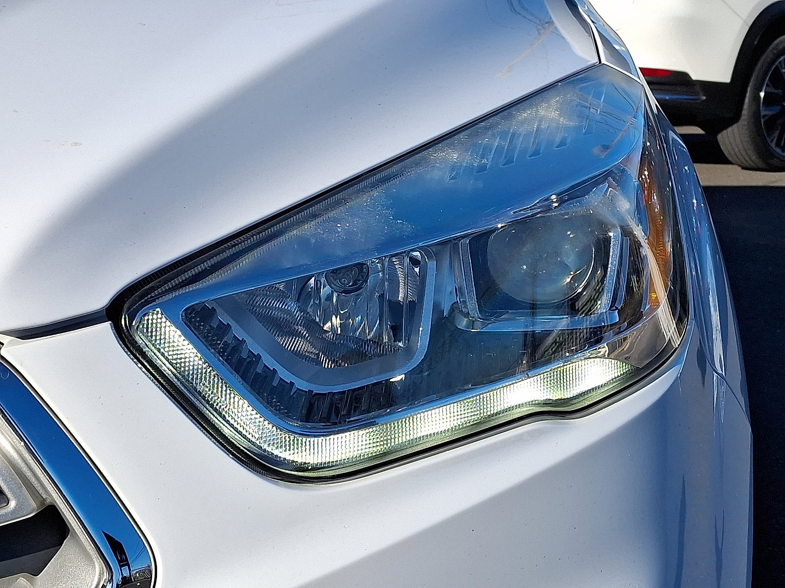 Used 2018 Ford Escape SEL image 11