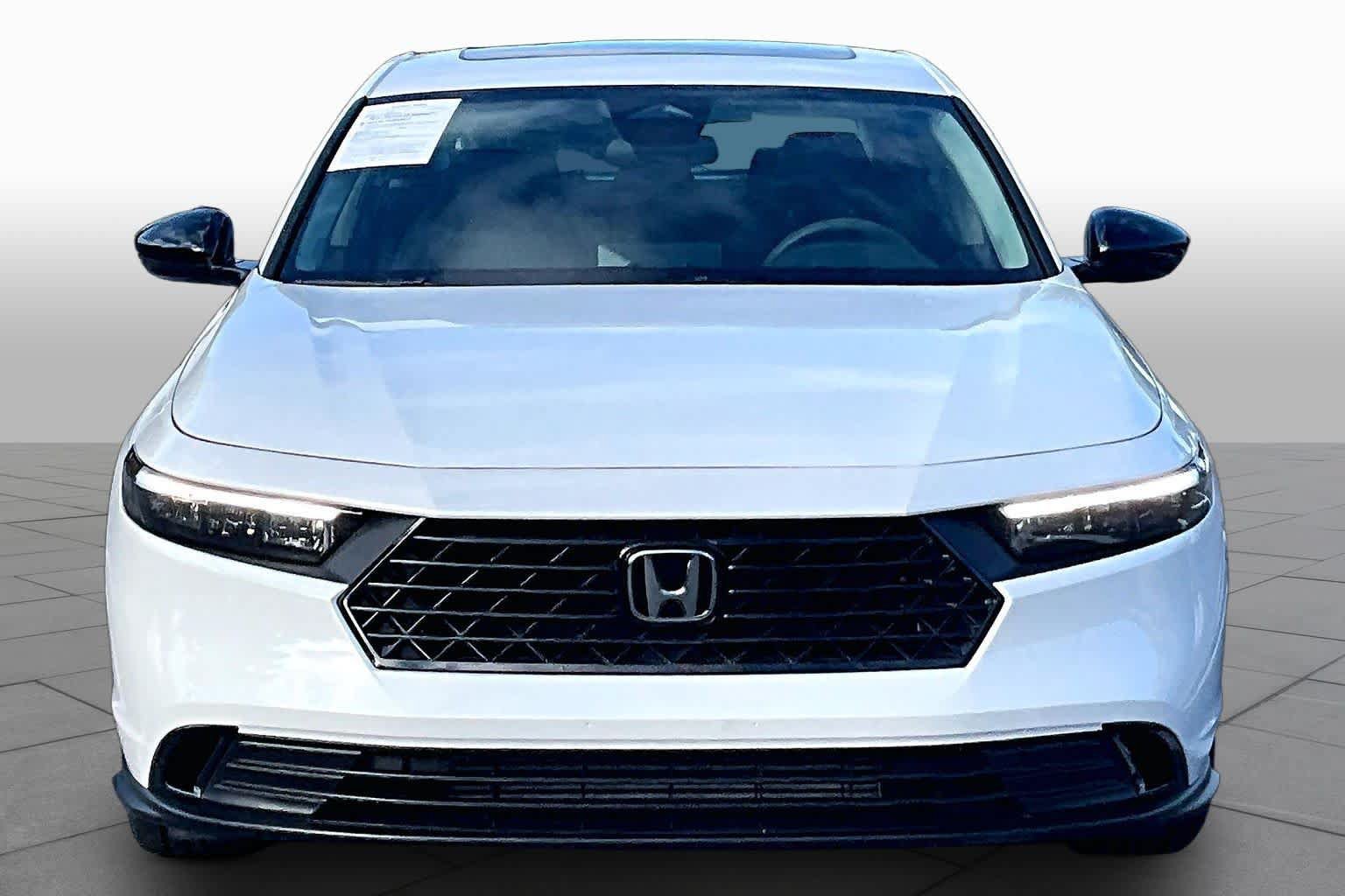 Used 2025 Honda Accord SE image 4