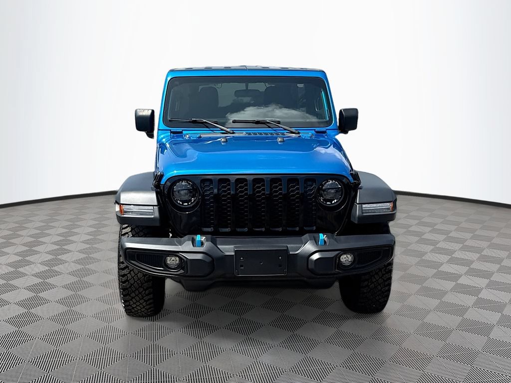 Used 2023 Jeep Wrangler Unlimited w/ Cold Weather Group AWD/4WD image 2