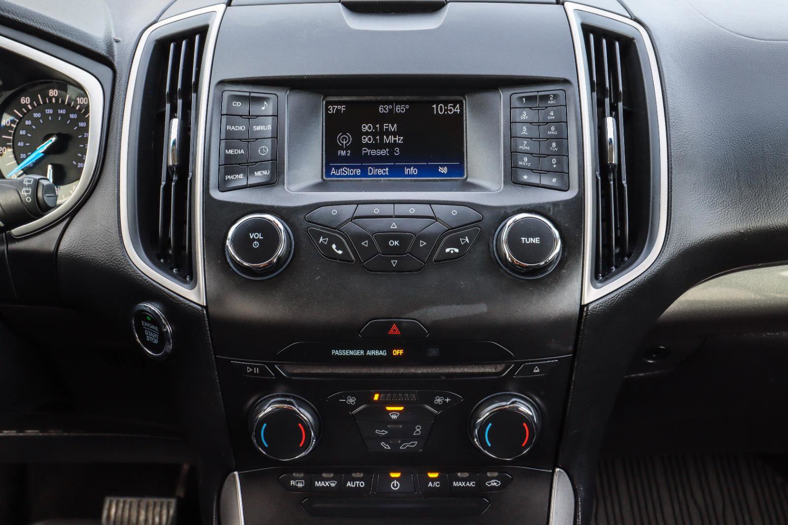 Used 2018 Ford Edge SEL image 24