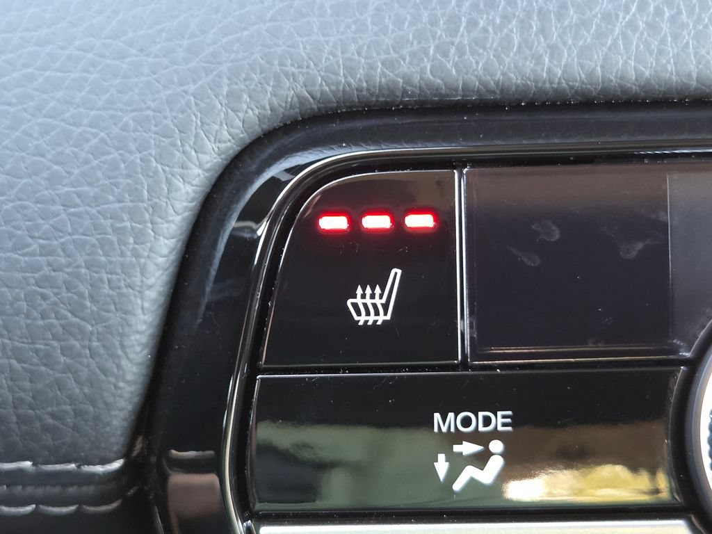 Certified 2025 Honda Pilot EX-L image 5