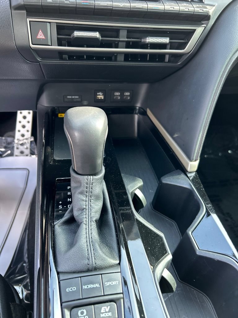 Used 2025 Toyota Camry XSE AWD/4WD image 15