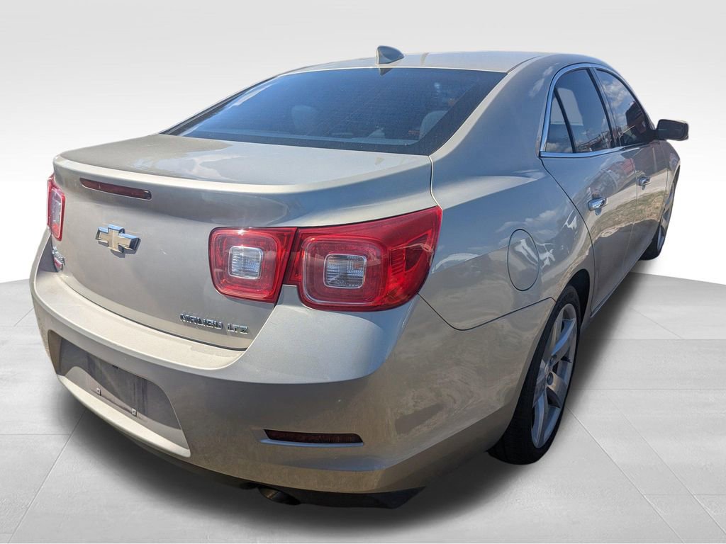 Used 2015 Chevrolet Malibu LTZ image 8