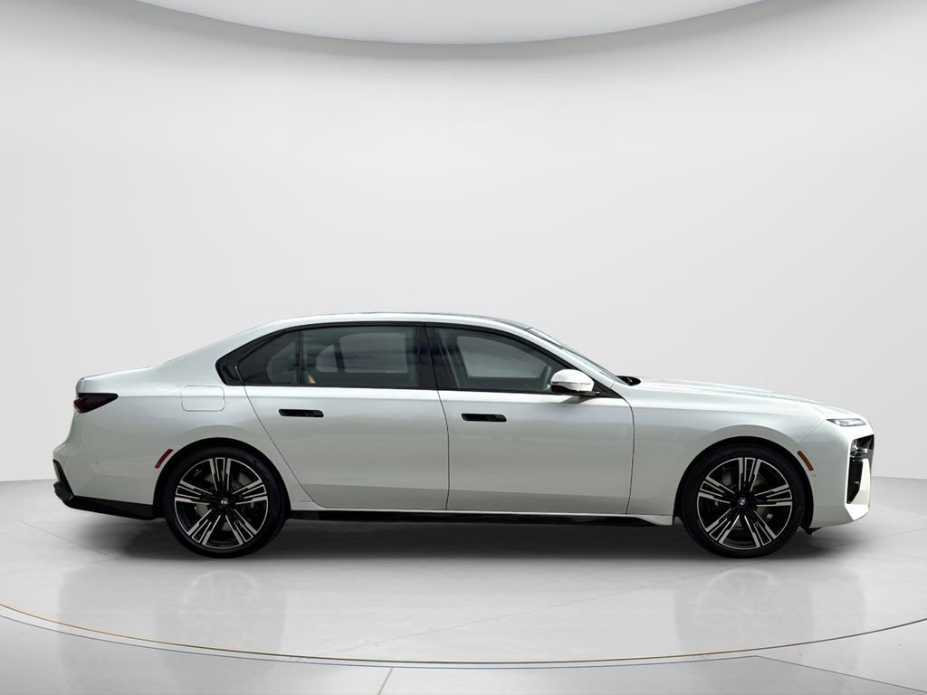 New 2026 BMW 760i xDrive w/ Executive Package image 25