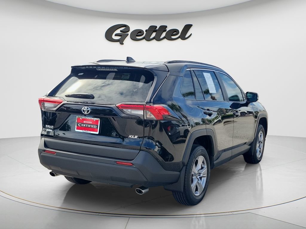 Certified 2025 Toyota RAV4 XLE w/ Convenience Package image 4