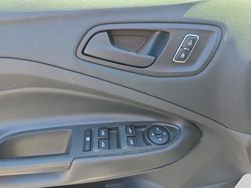 Used 2016 Ford Escape S image 22