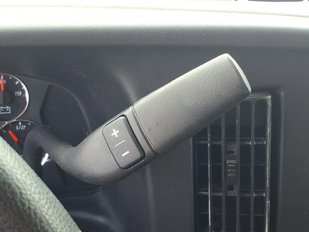 Used 2020 Chevrolet Express 2500 w/ Driver Convenience Package RWD image 21