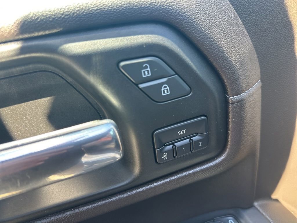 Used 2019 GMC Sierra 1500 SLT w/ SLT Premium Plus Package AWD/4WD image 19