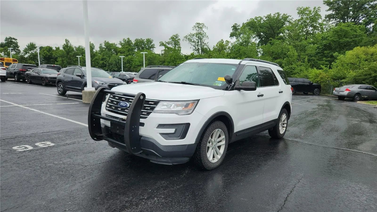 Used 2017 Ford Explorer 4WD image 4