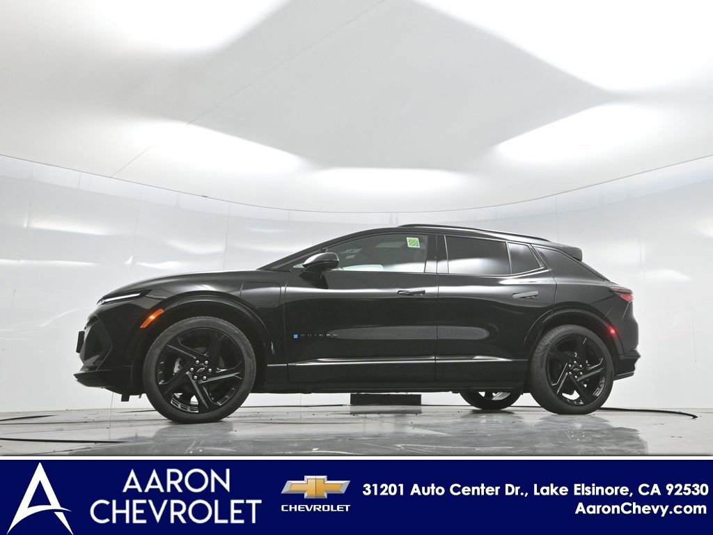 New 2025 Chevrolet Equinox EV RS image 6