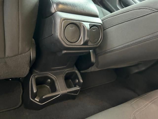 Used 2021 Jeep Wrangler Sport AWD/4WD image 14