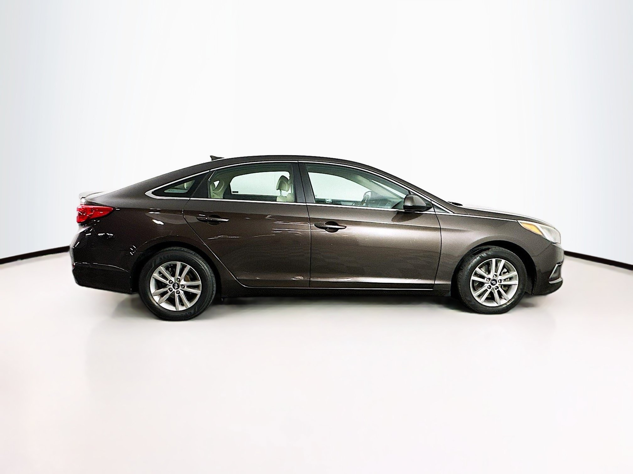 Used 2017 Hyundai Sonata SE FWD image 10