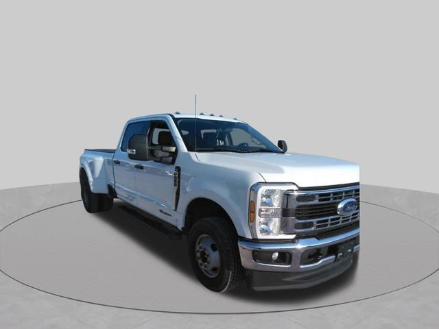 Used 2026 Ford F350 XLT AWD/4WD image 9