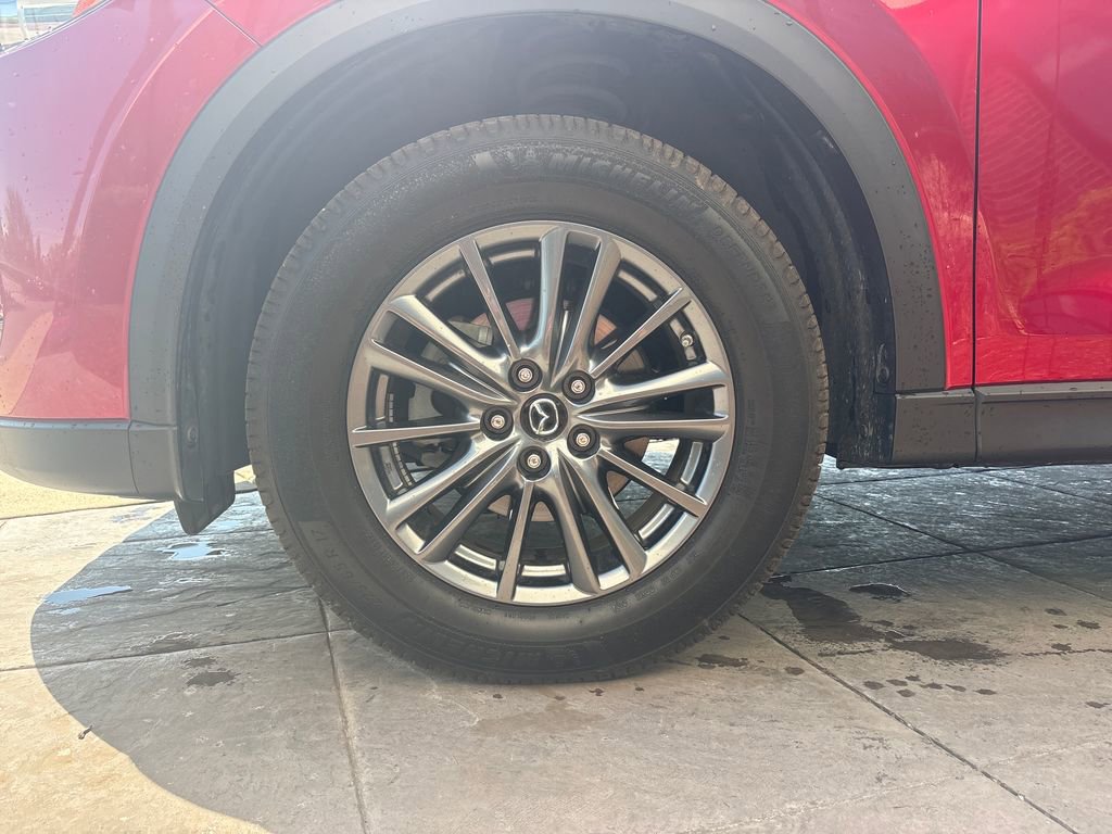 Used 2018 MAZDA CX-5 Touring image 9