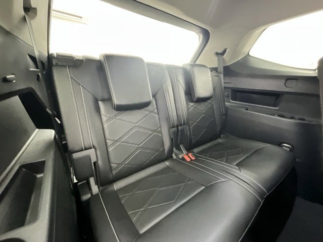 Used 2024 Volkswagen Atlas SE image 8