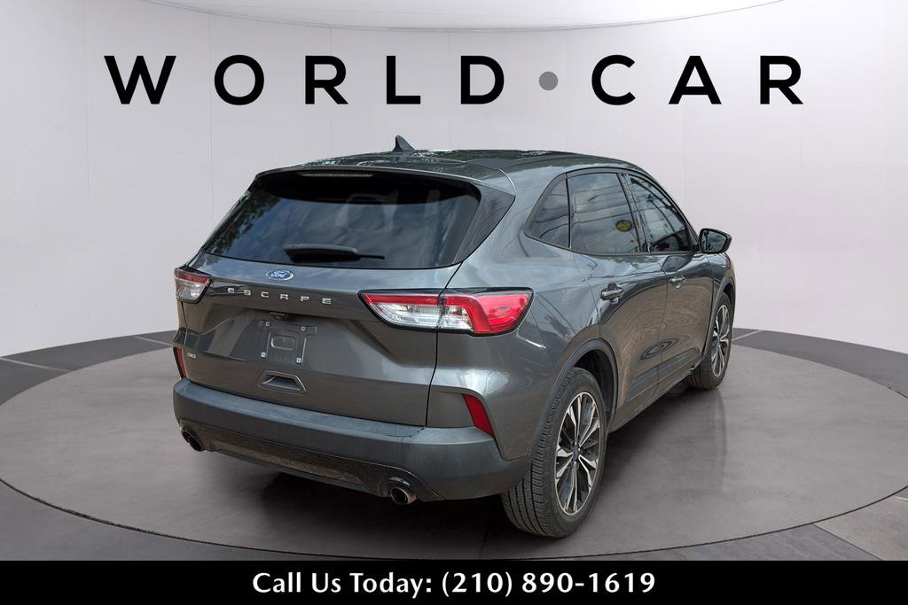 Used 2022 Ford Escape SE w/ SE Sport Appearance Package FWD image 6