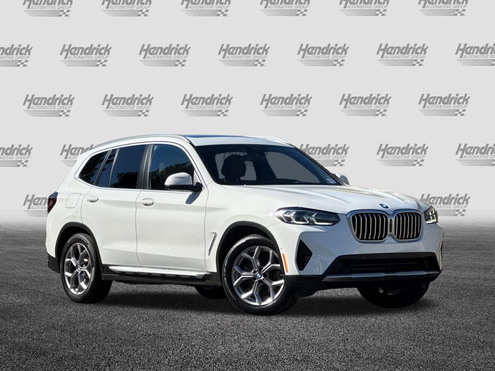 Certified 2024 BMW X3 xDrive30i w/ Premium Package w/ZPA AWD/4WD image 2