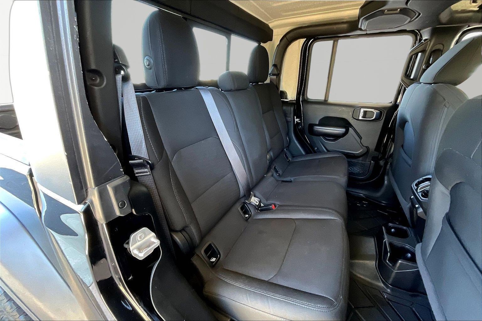 Used 2020 Jeep Gladiator Sport w/ Quick Order Package 24S image 26