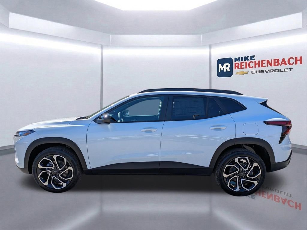 New 2026 Chevrolet Trax RS w/ Driver Confidence Package image 7