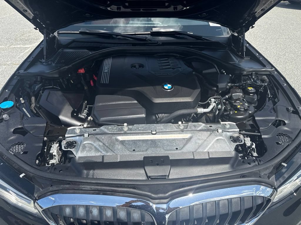Used 2020 BMW 330i Sedan w/ Convenience Package RWD image 24