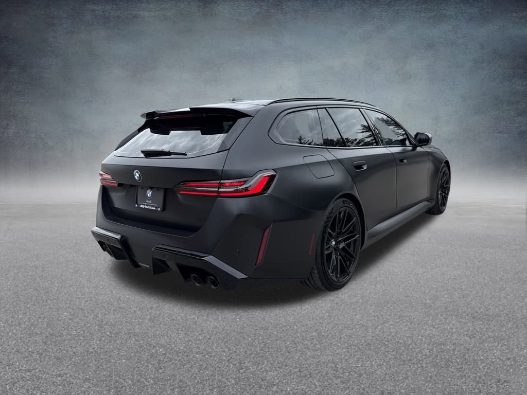 New 2026 BMW M5 Touring image 5