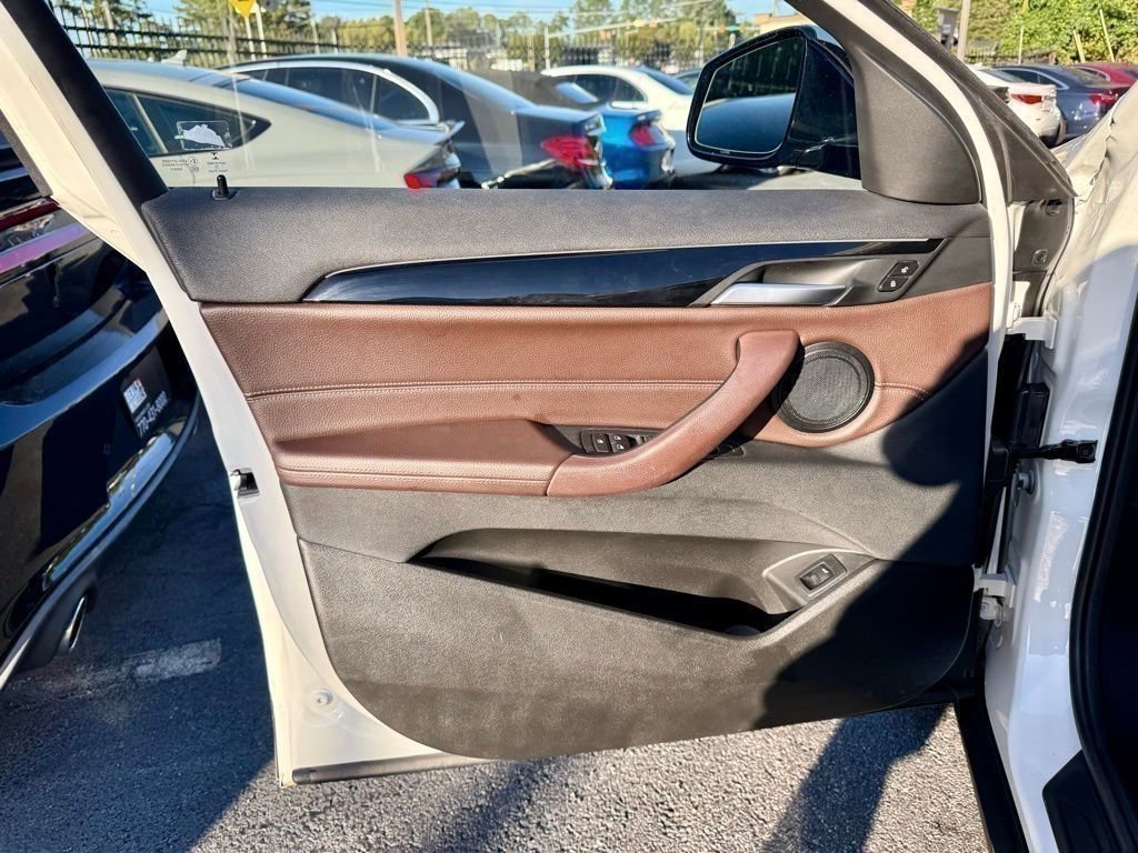 Used 2020 BMW X2 sDrive28i w/ Premium Package image 12