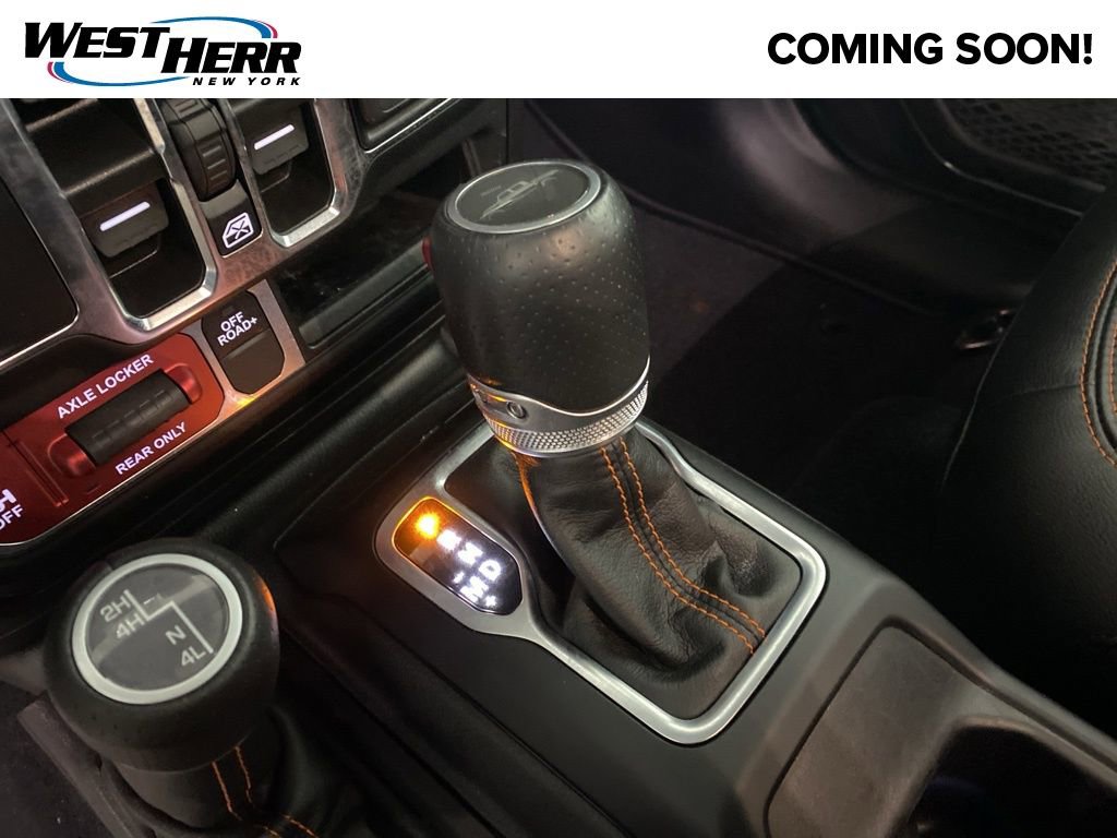 Used 2022 Jeep Gladiator Mojave w/ Cold Weather Group image 9