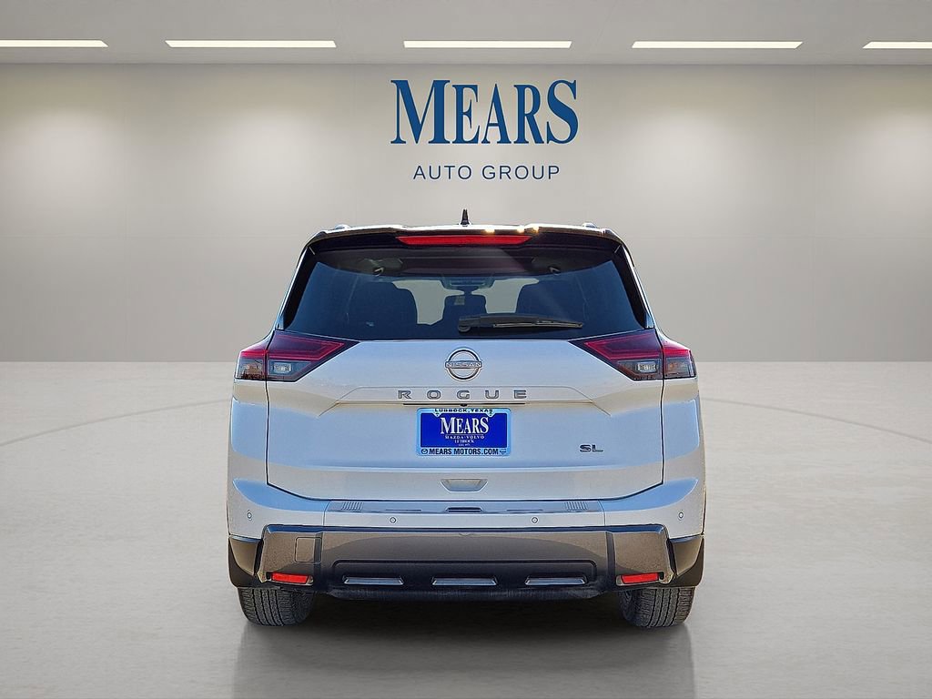Used 2024 Nissan Rogue SL w/ SL Premium Package image 4