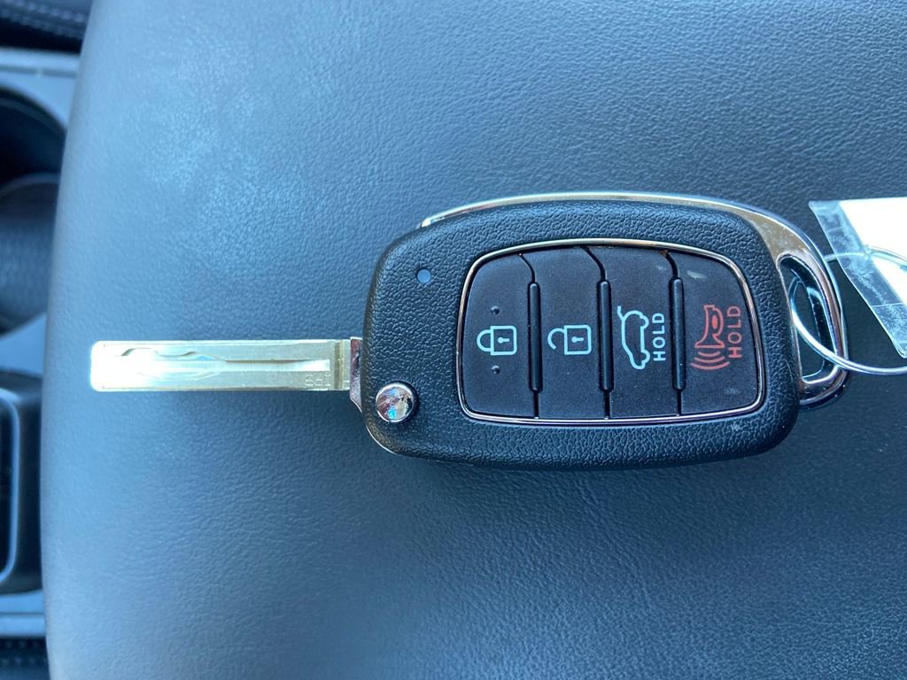 Used 2021 Hyundai Tucson SE image 29