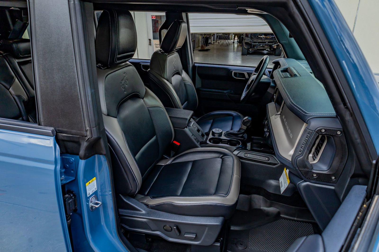 Used 2025 Ford Bronco Outer Banks image 30