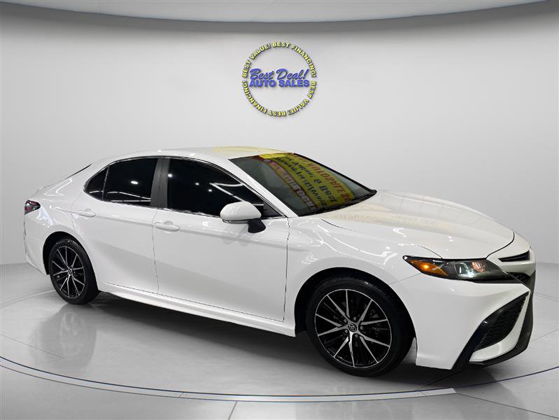 Used 2023 Toyota Camry SE image 9