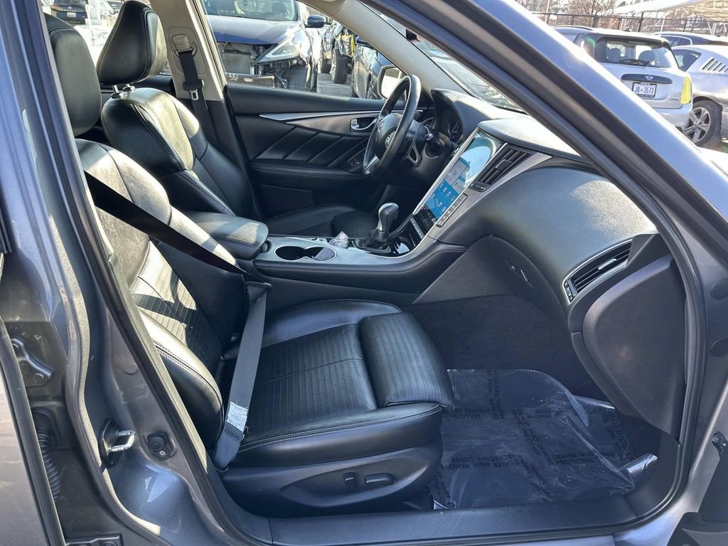 Used 2016 INFINITI Q50 Red Sport 400 image 33