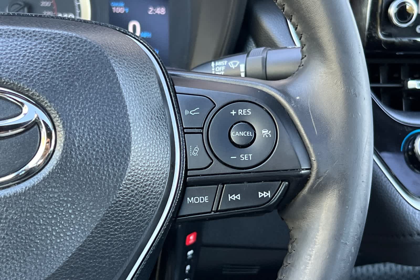 Used 2021 Toyota Corolla SE w/ SE Premium Package FWD image 25
