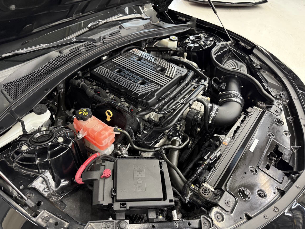 Used 2018 Chevrolet Camaro ZL1 RWD image 41