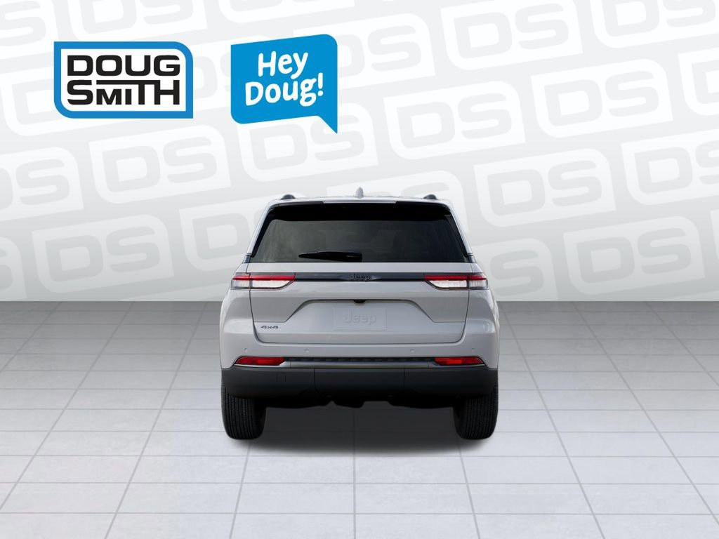 New 2026 Jeep Grand Cherokee Altitude image 7