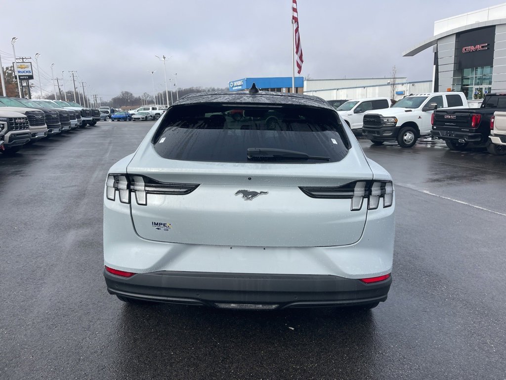 Used 2021 Ford Mustang Mach-E Select w/ Comfort/Appearance Package image 4