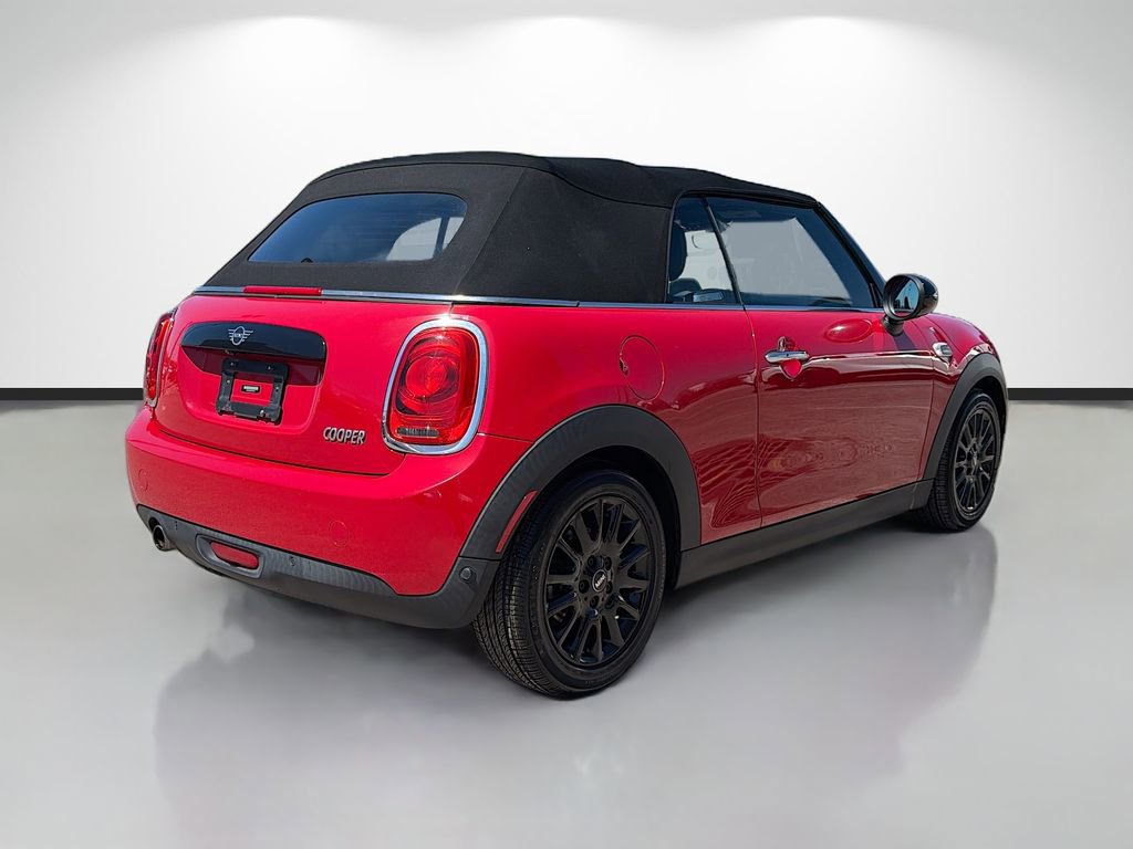 Used 2019 MINI Cooper Convertible w/ Signature Upholstery Package image 3