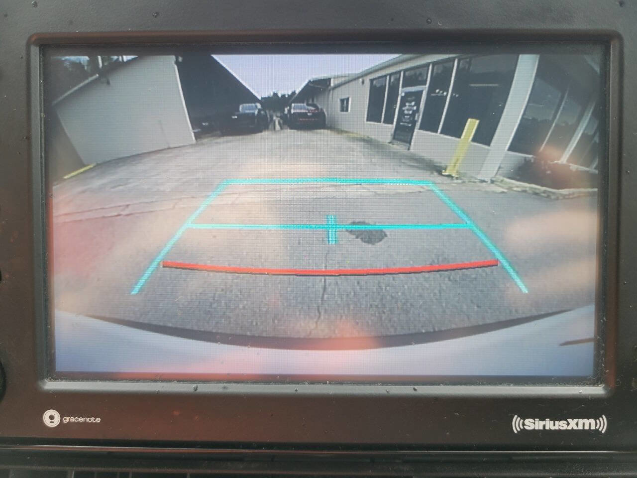 Used 2021 Toyota RAV4 XLE FWD image 23