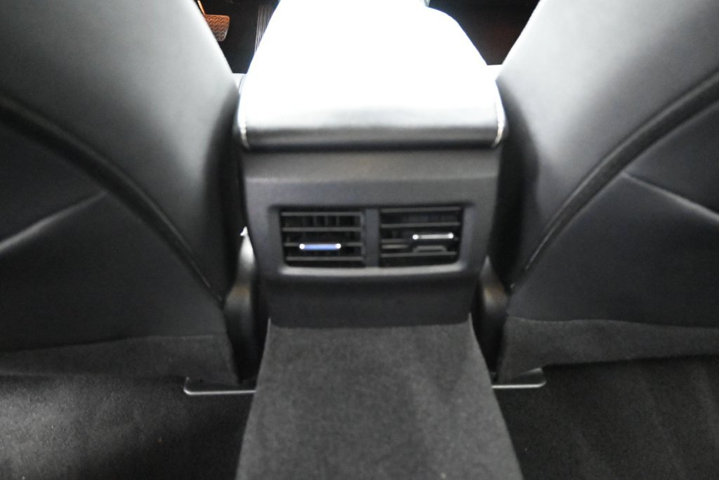 Used 2024 Lexus IS 300 w/ Comfort Package RWD image 22