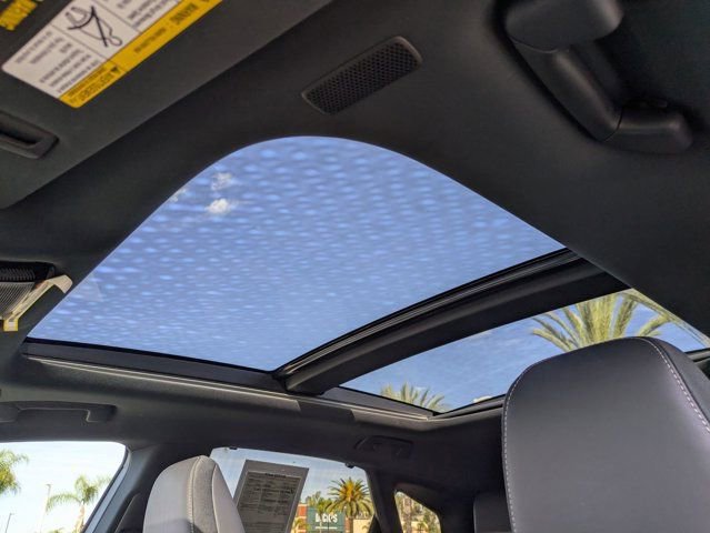 Used 2025 Lexus RX 450h AWD w/ Convenience Package image 27