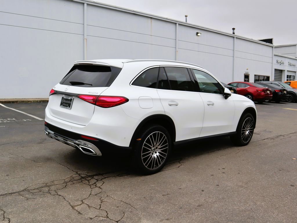 New 2026 Mercedes-Benz GLC 300 4MATIC image 3