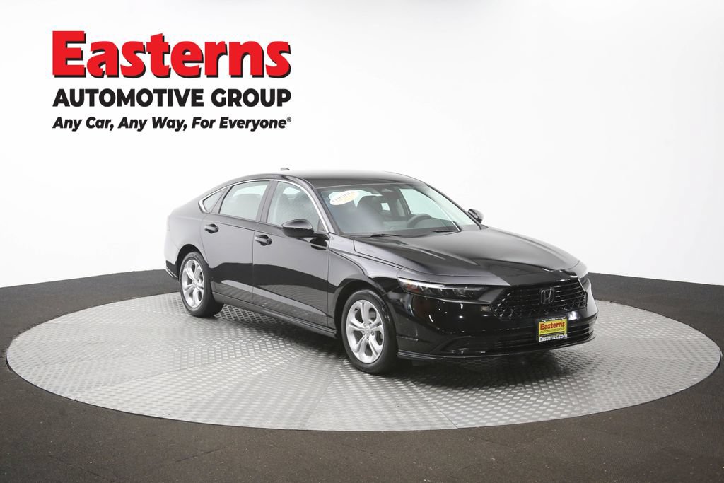 Used 2025 Honda Accord LX image 48