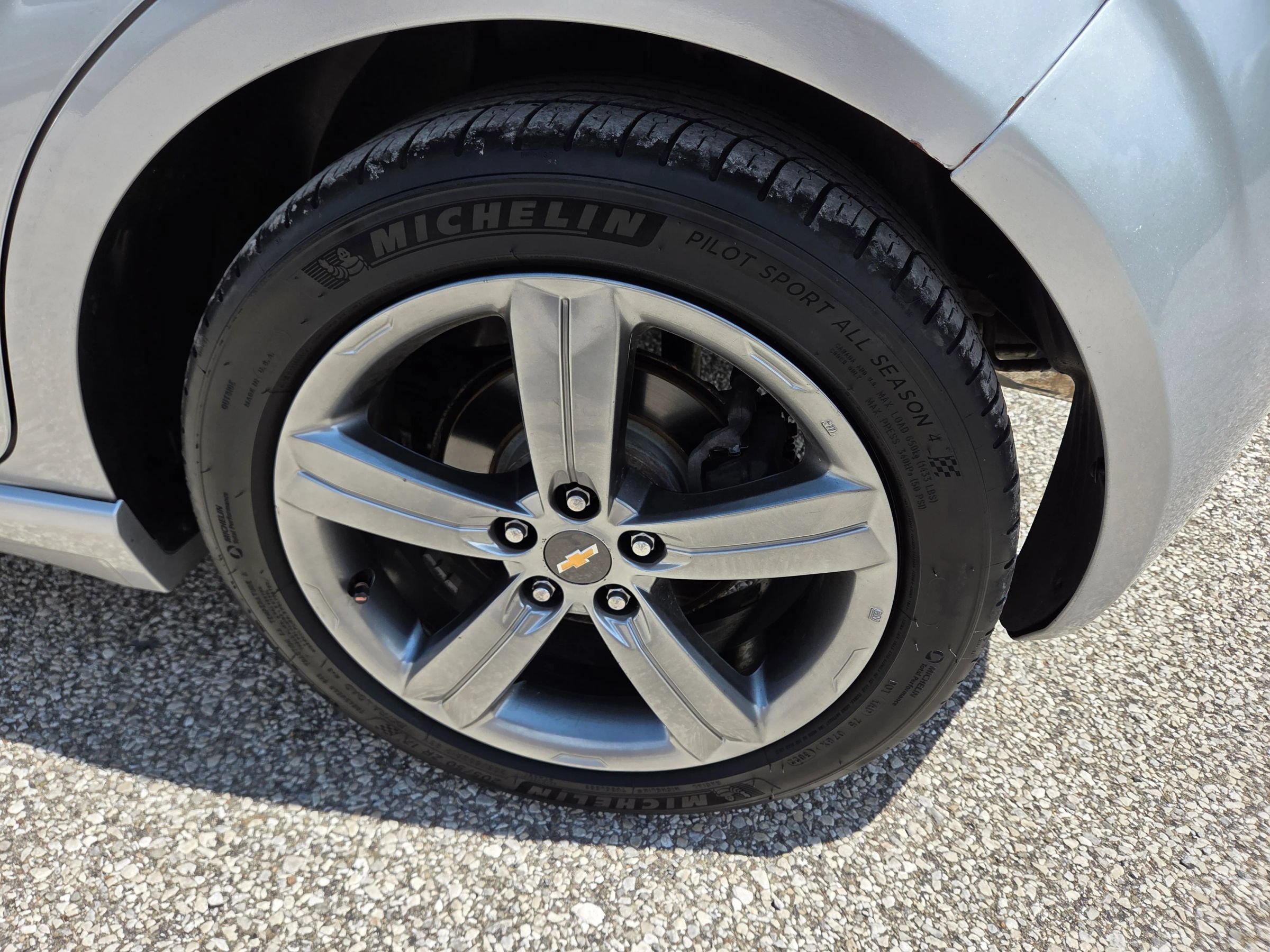 Used 2015 Chevrolet Sonic RS w/ Advanced Safety Package FWD image 7