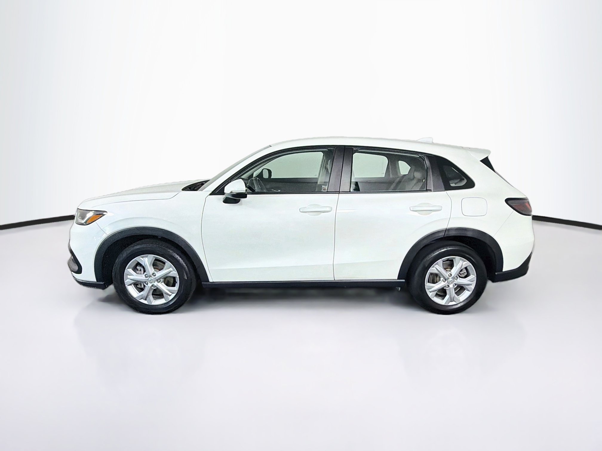 Used 2024 Honda HR-V LX image 4