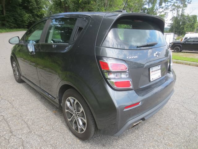 Used 2019 Chevrolet Sonic LT w/ Convenience Package FWD image 5