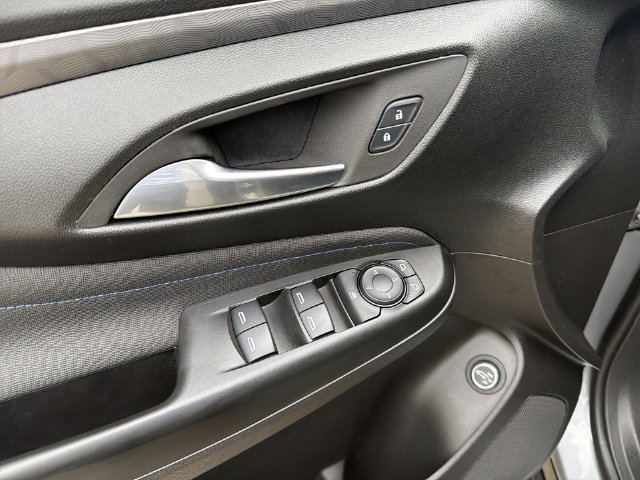 Used 2024 Buick Envista Sport Touring w/ Convenience I Package FWD image 22