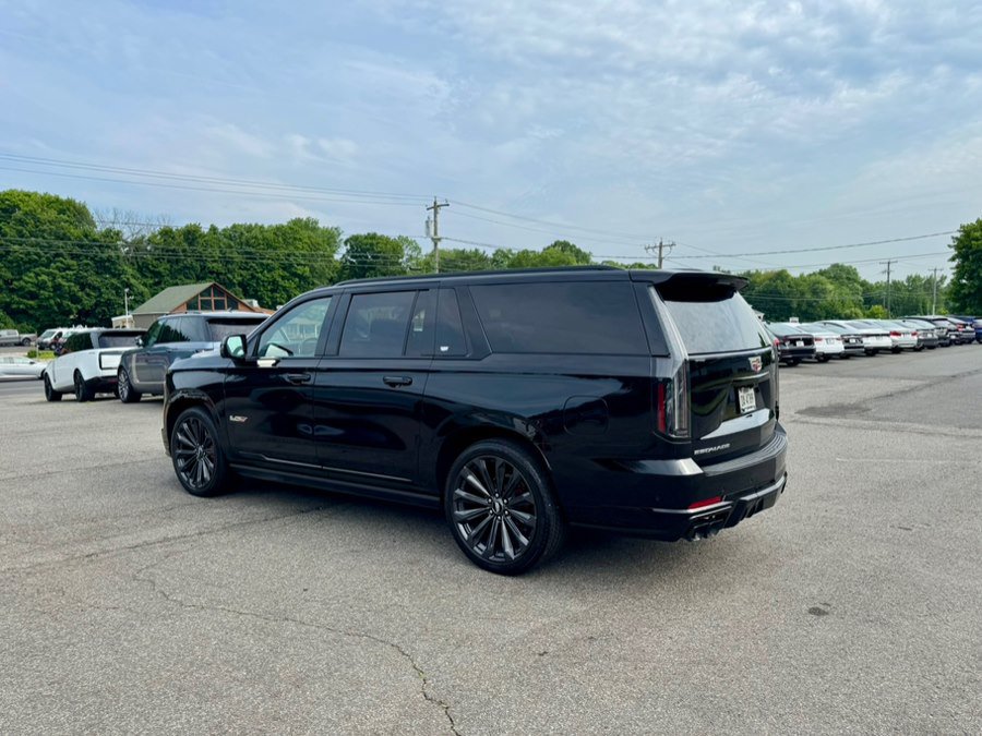 Used 2026 Cadillac Escalade ESV V AWD/4WD image 5