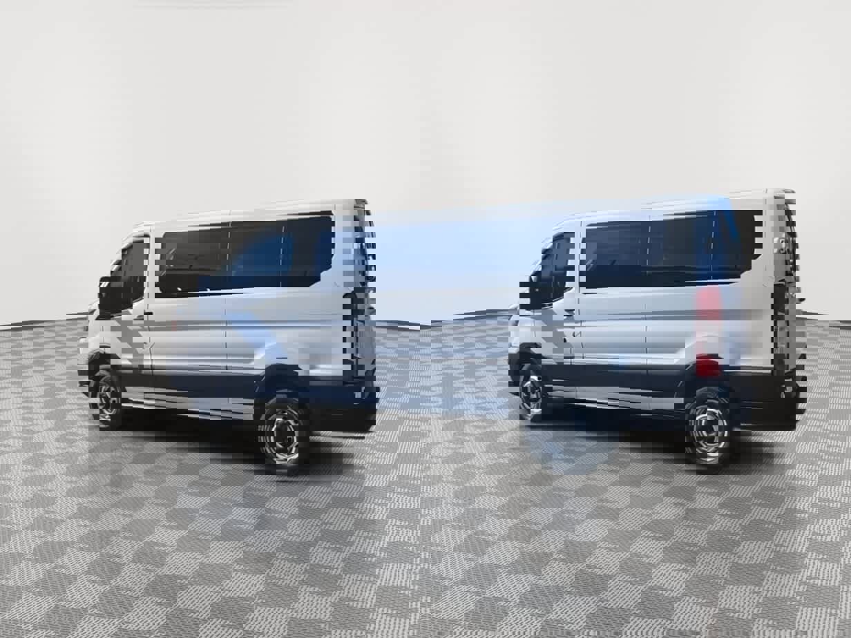 Used 2023 Ford Transit 350 XL image 6