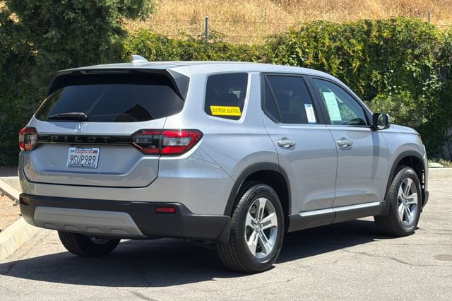 Certified 2023 Honda Pilot EX-L image 4